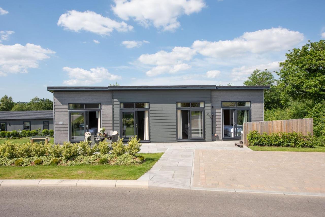 Primrose Lodge, 25 Roadford Lake Lodges Lifton Extérieur photo