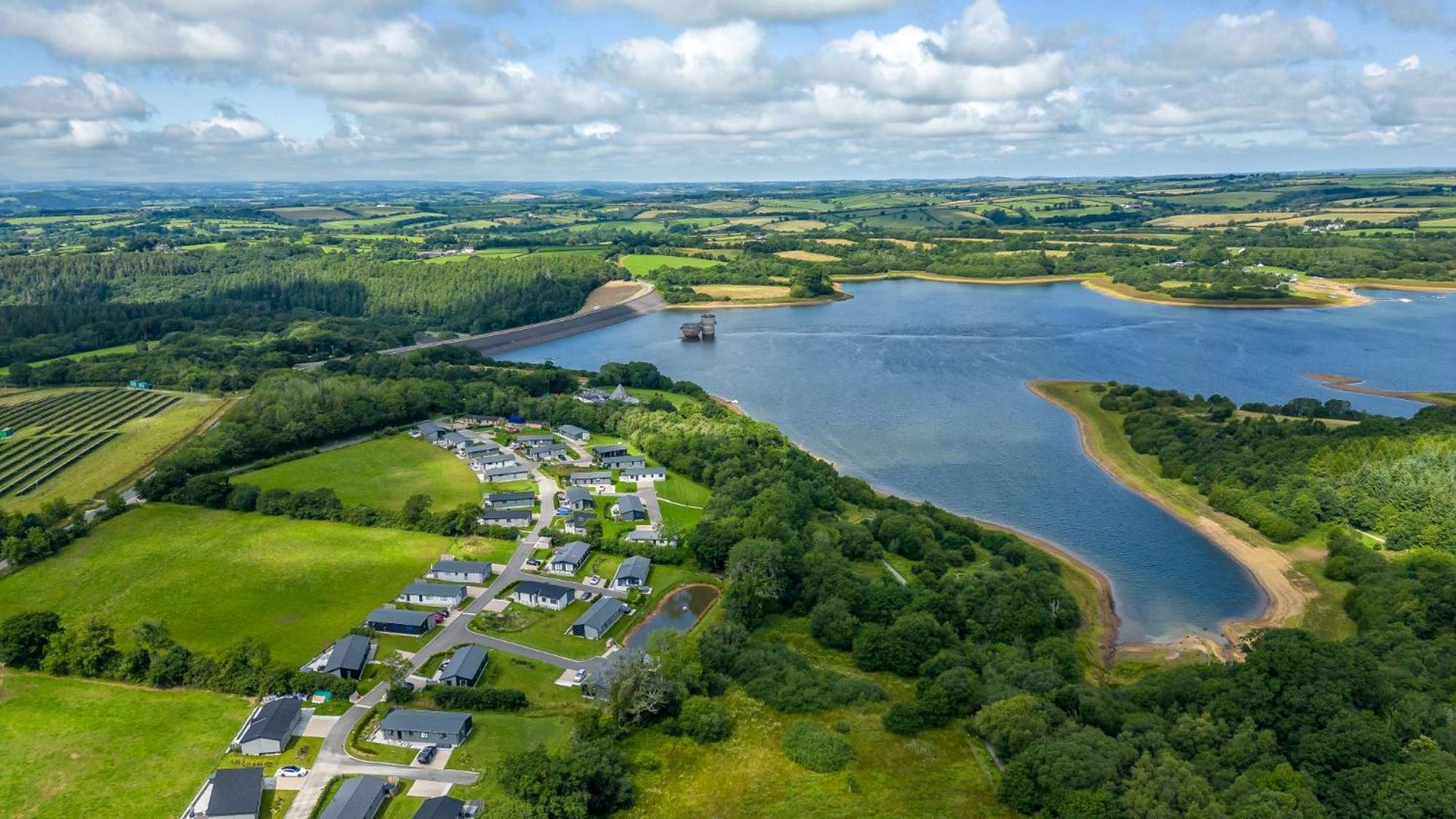 Primrose Lodge, 25 Roadford Lake Lodges Lifton Extérieur photo