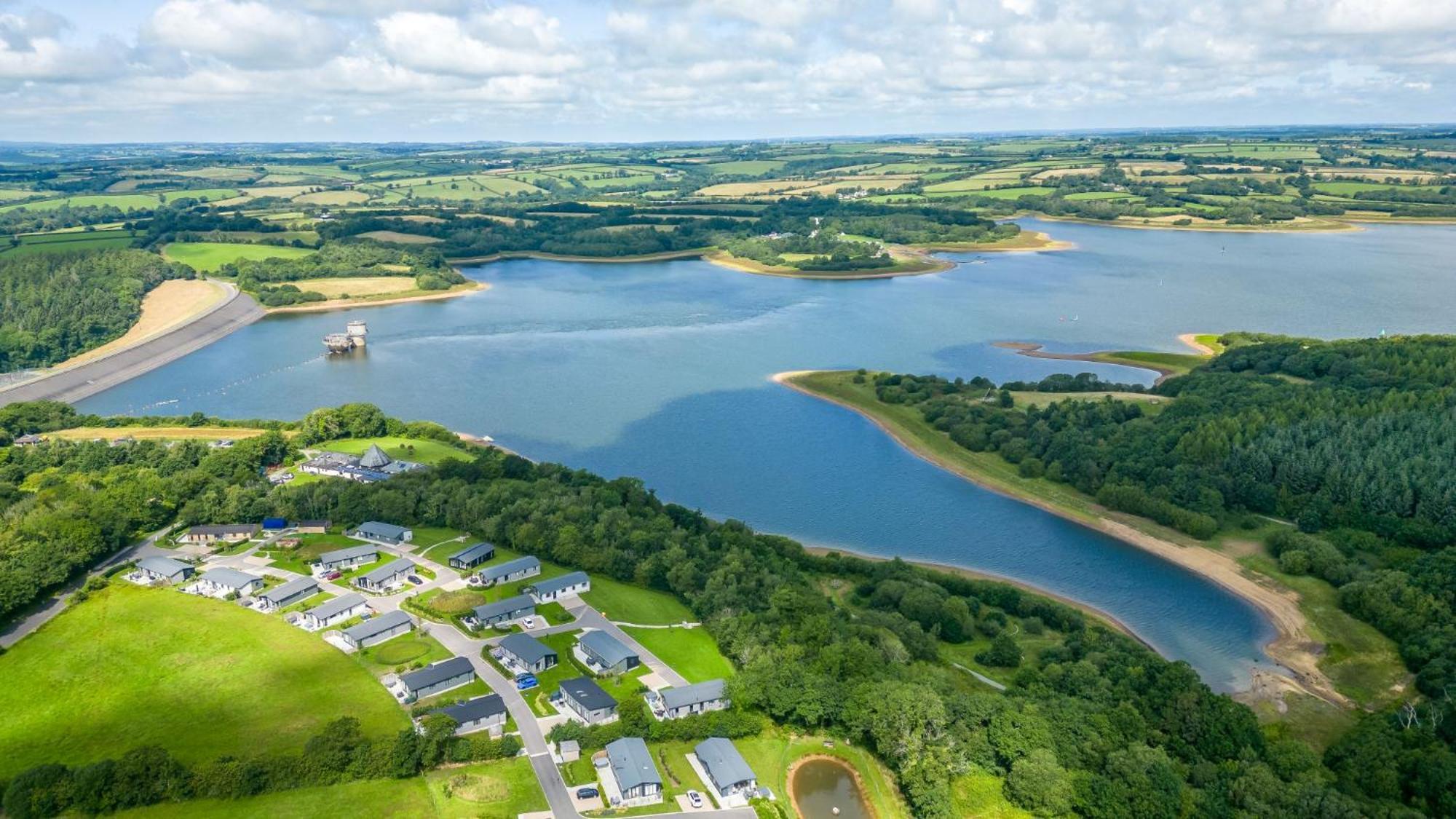 Primrose Lodge, 25 Roadford Lake Lodges Lifton Extérieur photo